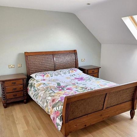 Tara House Hotel Annalong Bagian luar foto